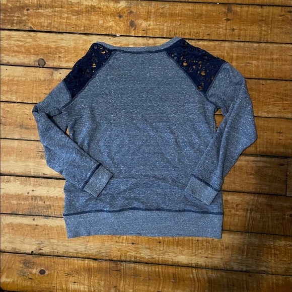 Lightweight Point Zero Sweater with Lace Detail Size M - Picture 5 of 7